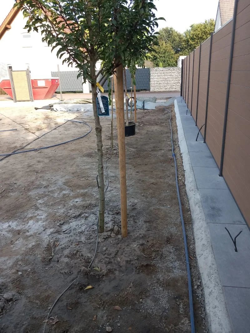 Bielecki Bau – Hinterhof